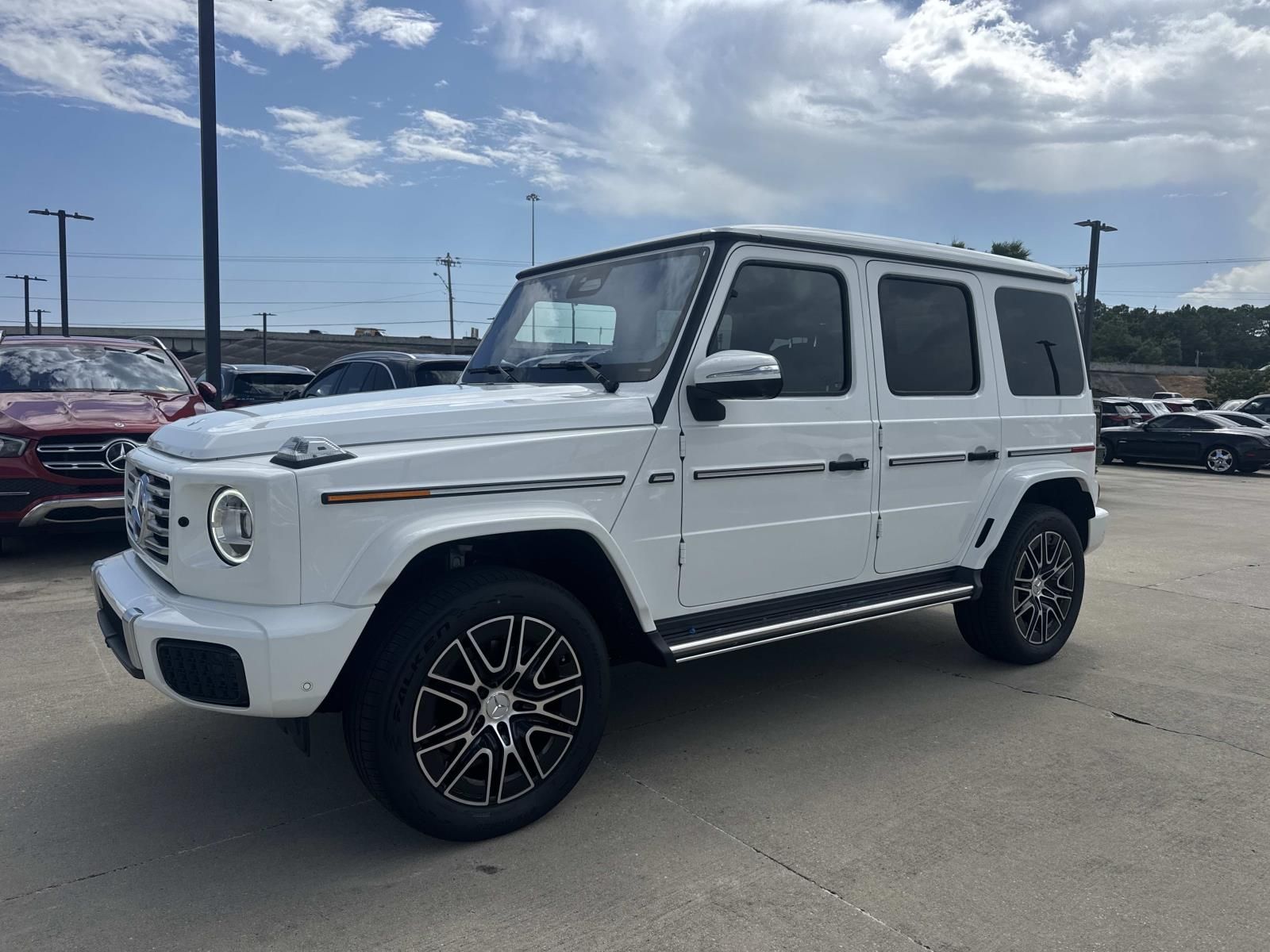 White 2027 Mercedes-Benz G-Class SUV / Crossover  2-Speed Automatic