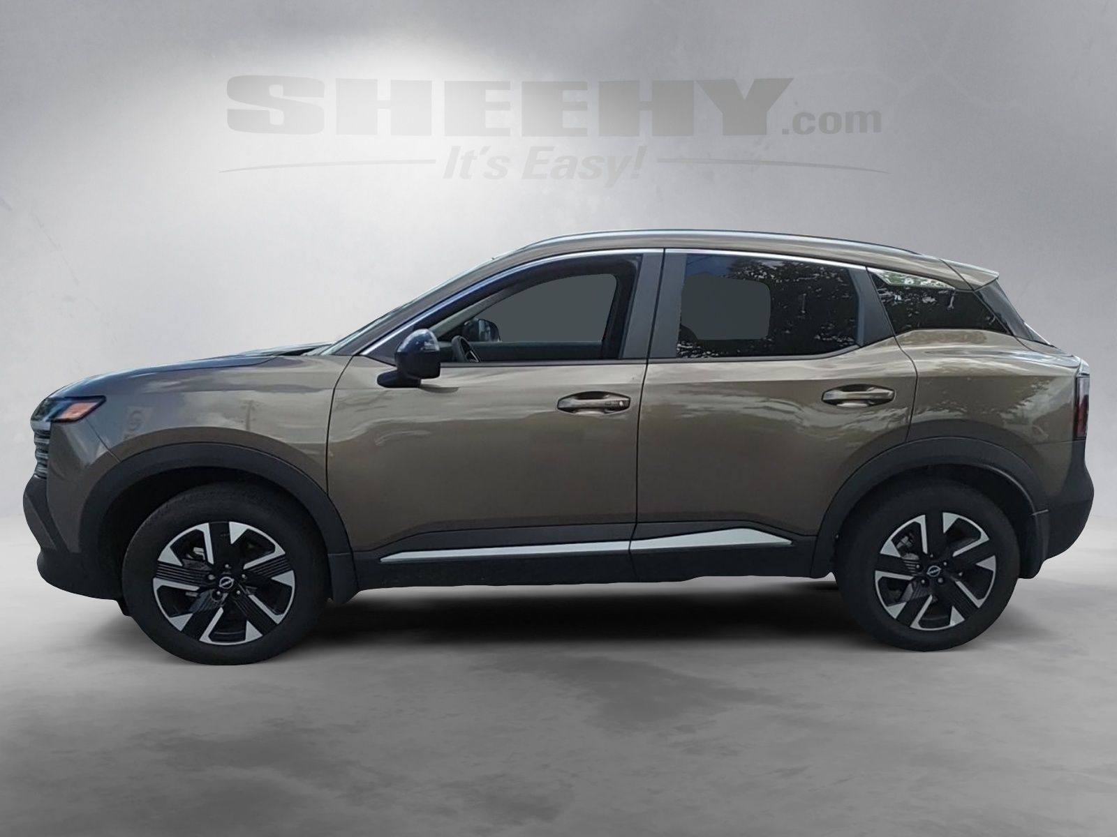 Used 2026 Brown Nissan SV image 15