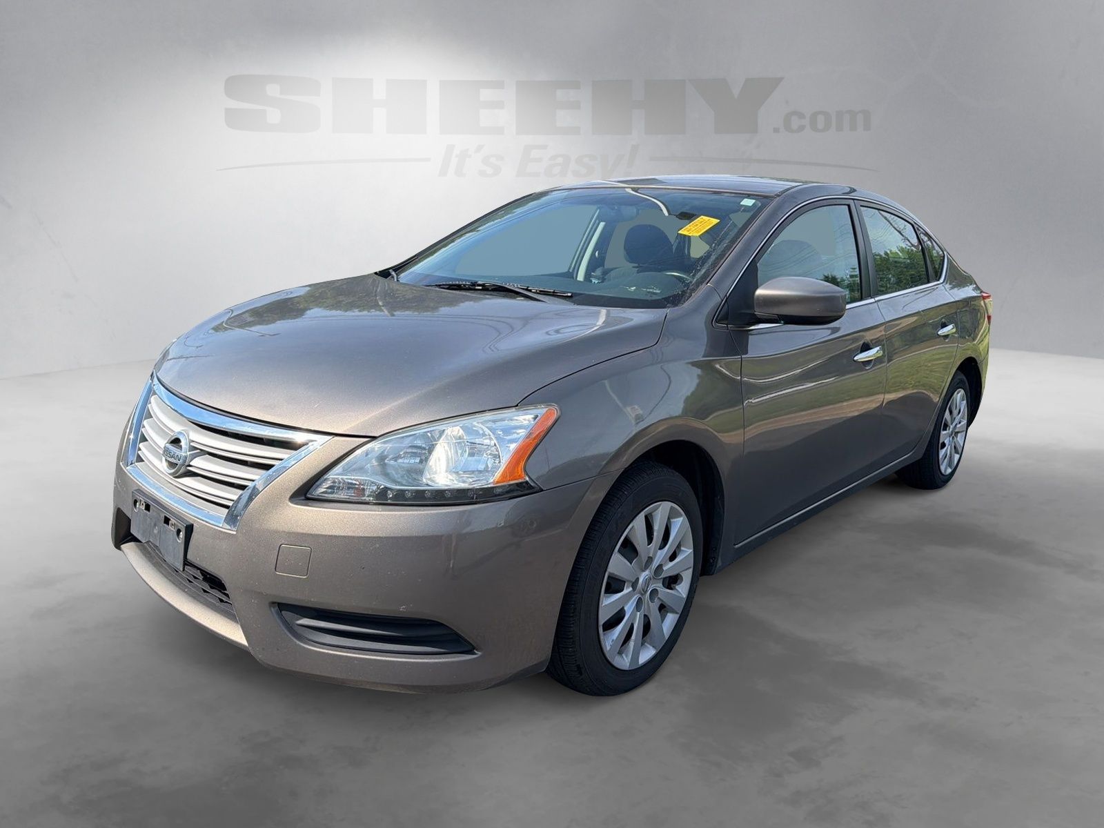 Used 2015 Titanium Nissan SV image 15