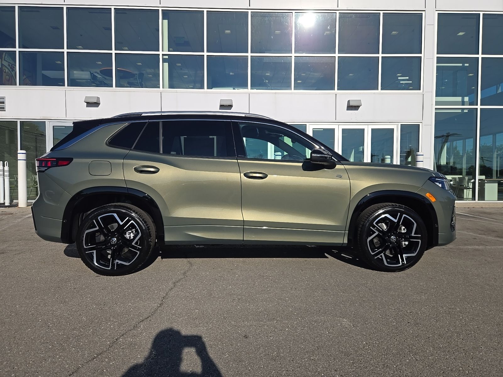 new 2026 Volkswagen Tiguan car, priced at $46,527