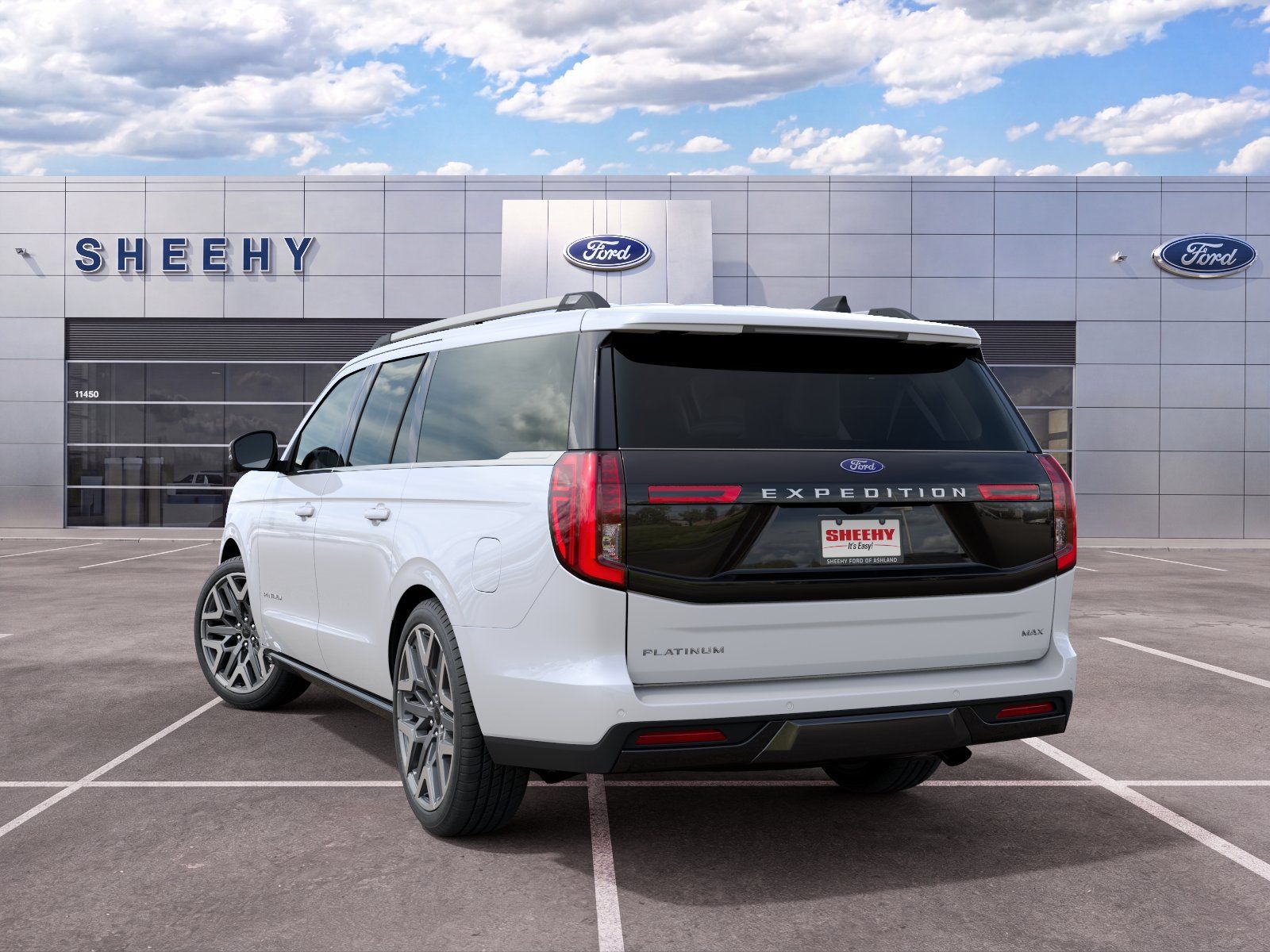 New 2027 Star White Metallic Tri-Coat Ford Platinum image 5