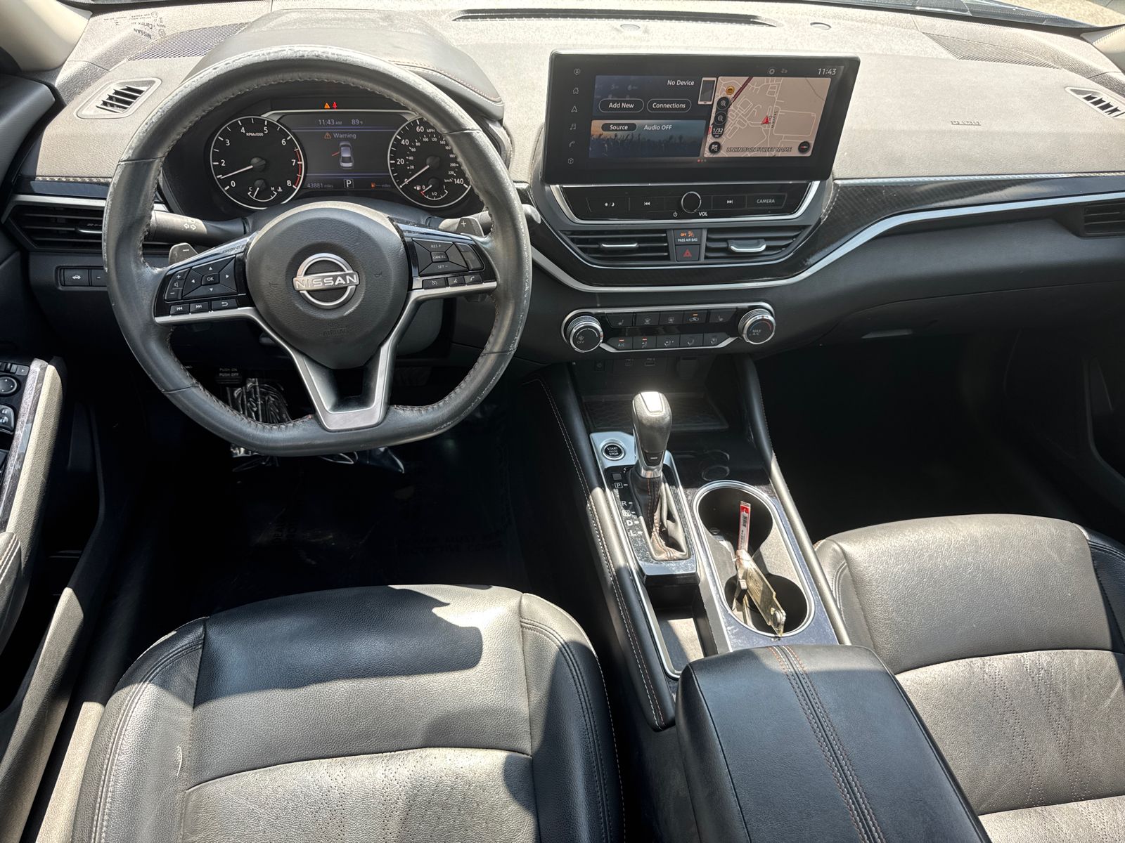 Used 2023 Blue Nissan 2.5 SR image 22