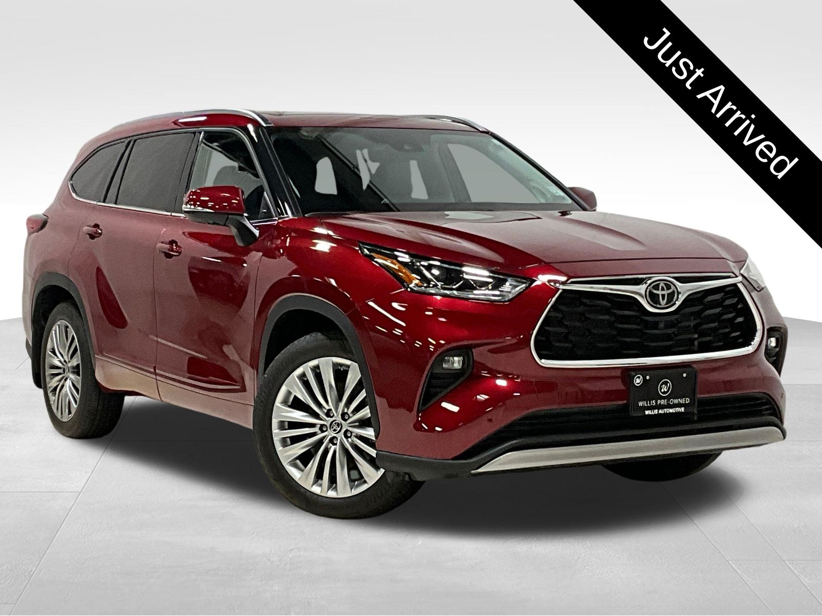 Red (Ruby Flare Pearl) 2021 Toyota Highlander Platinum AWD SUV / Crossover All-Wheel Drive 8-Speed Automatic