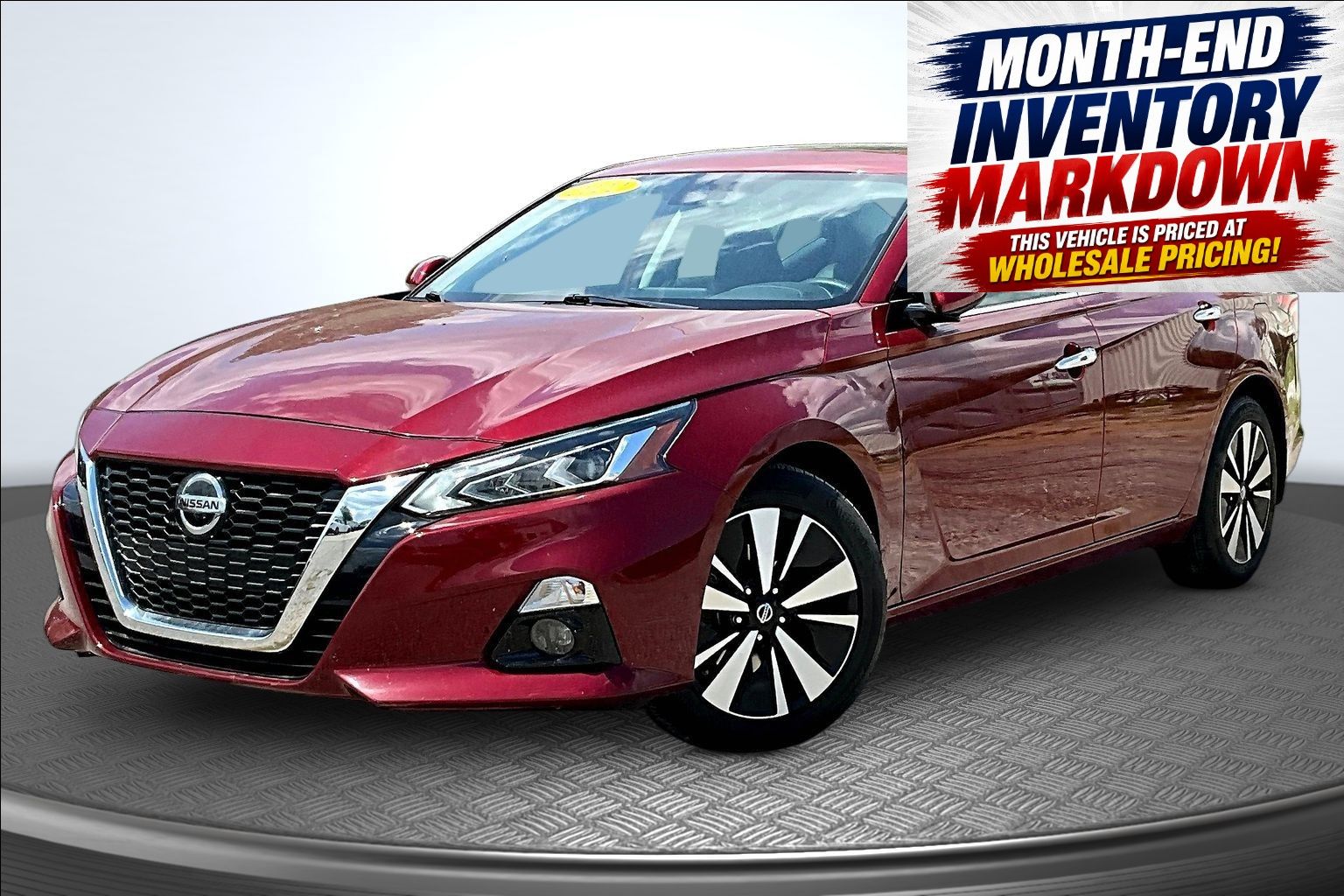 Red (Scarlet Ember Tintcoat) 2022 Nissan Altima Sedan Front-Wheel Drive Continuously Variable Transmission