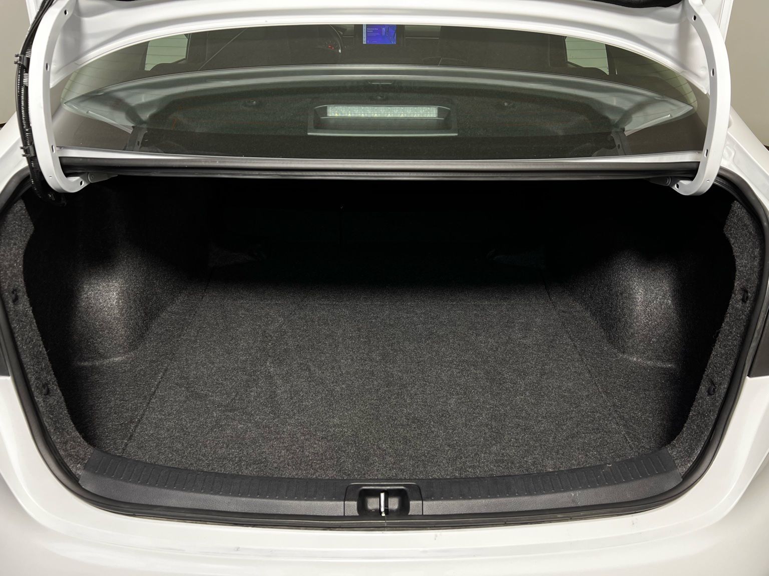 Thumbnail: 2025 Toyota Corolla - 22