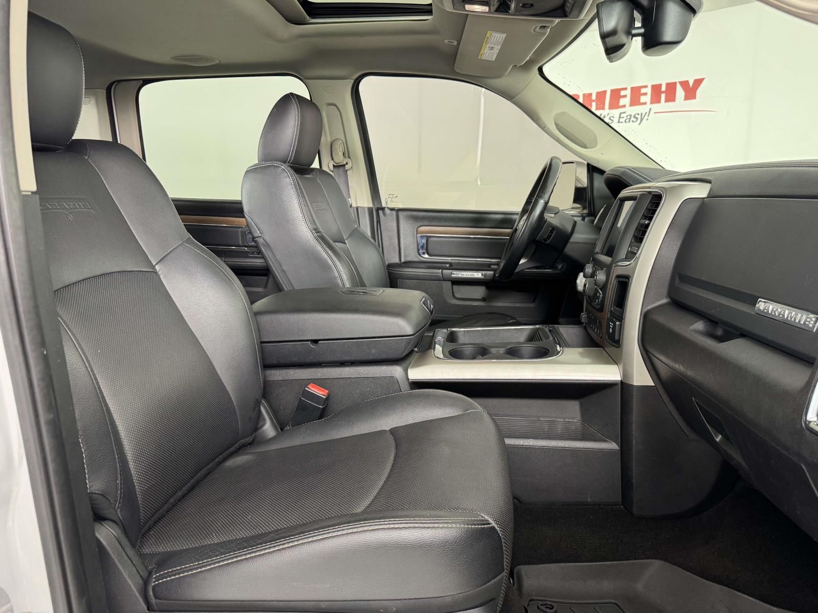 Used 2017 White Ram Laramie image 31