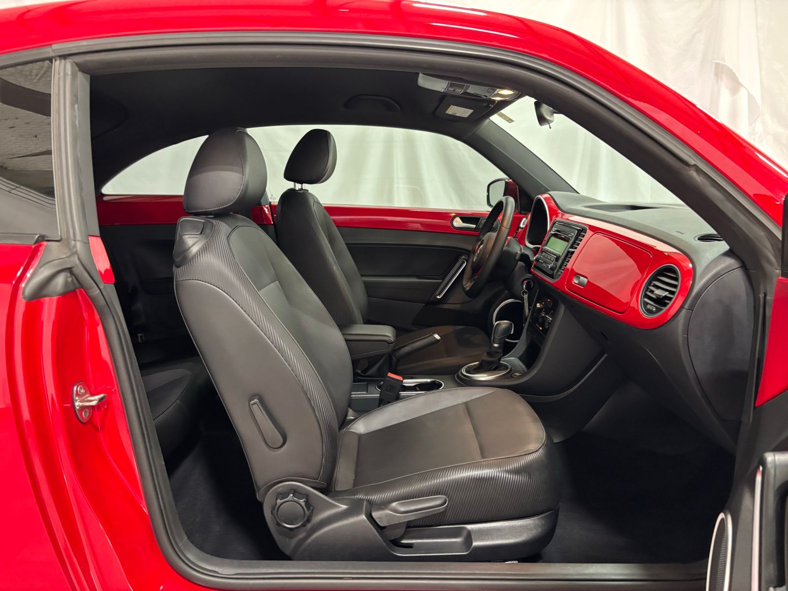 Used Car 2015 Volkswagen Beetle  1.8t For Sale Under $15,000 In Austin, Texas