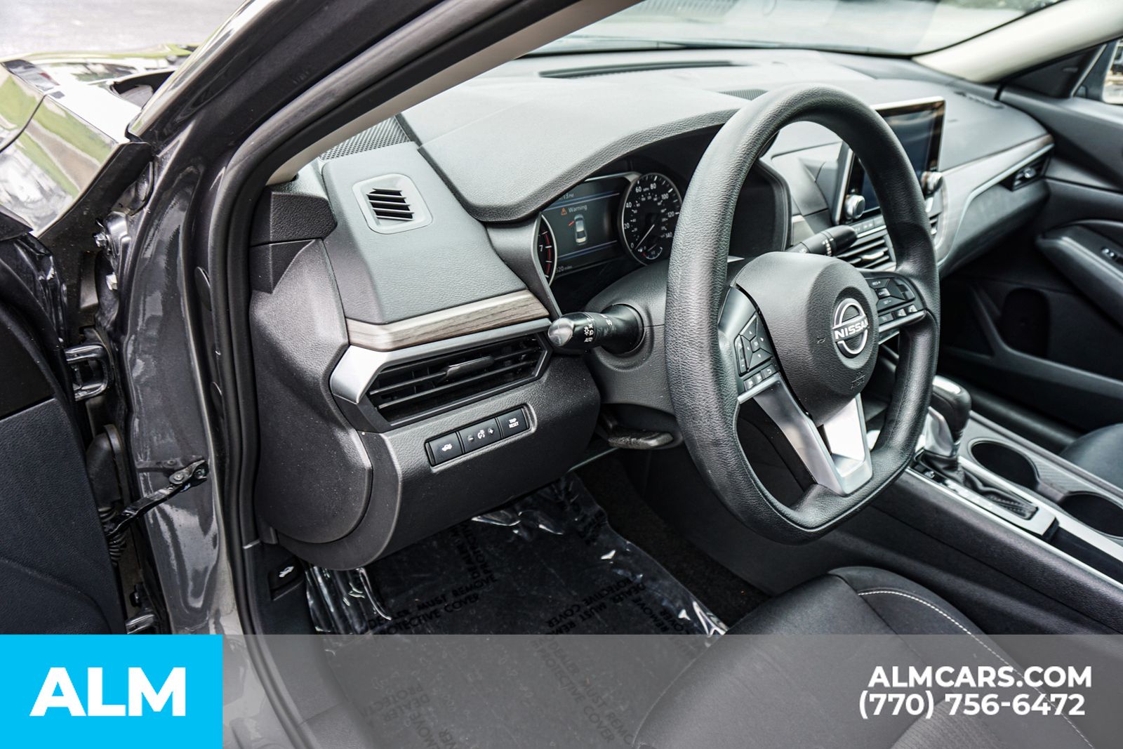 Used 2025 Gray Nissan 2.5 SV image 37