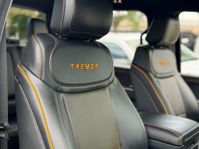 New 2026 Black Ford Tremor PREDATOR PACKAGE image 13