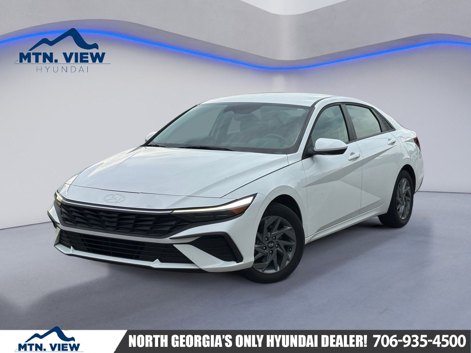 Serenity White 2025 Hyundai Elantra Hybrid Sedan Front-Wheel Drive Automatic