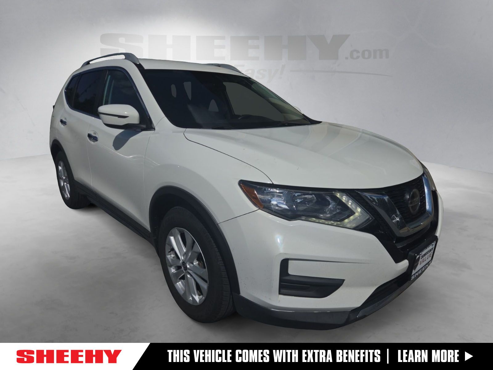 Glacier White 2018 Nissan Rogue SUV / Crossover Front-Wheel Drive Continuously Variable Transmission