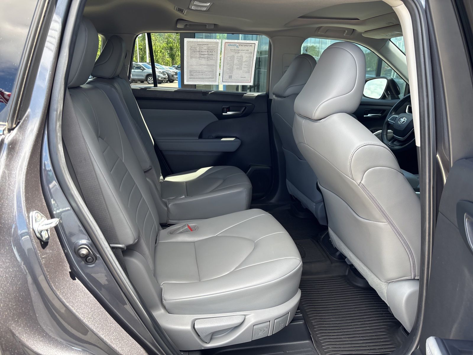 Used 2023 Toyota Highlander SUV