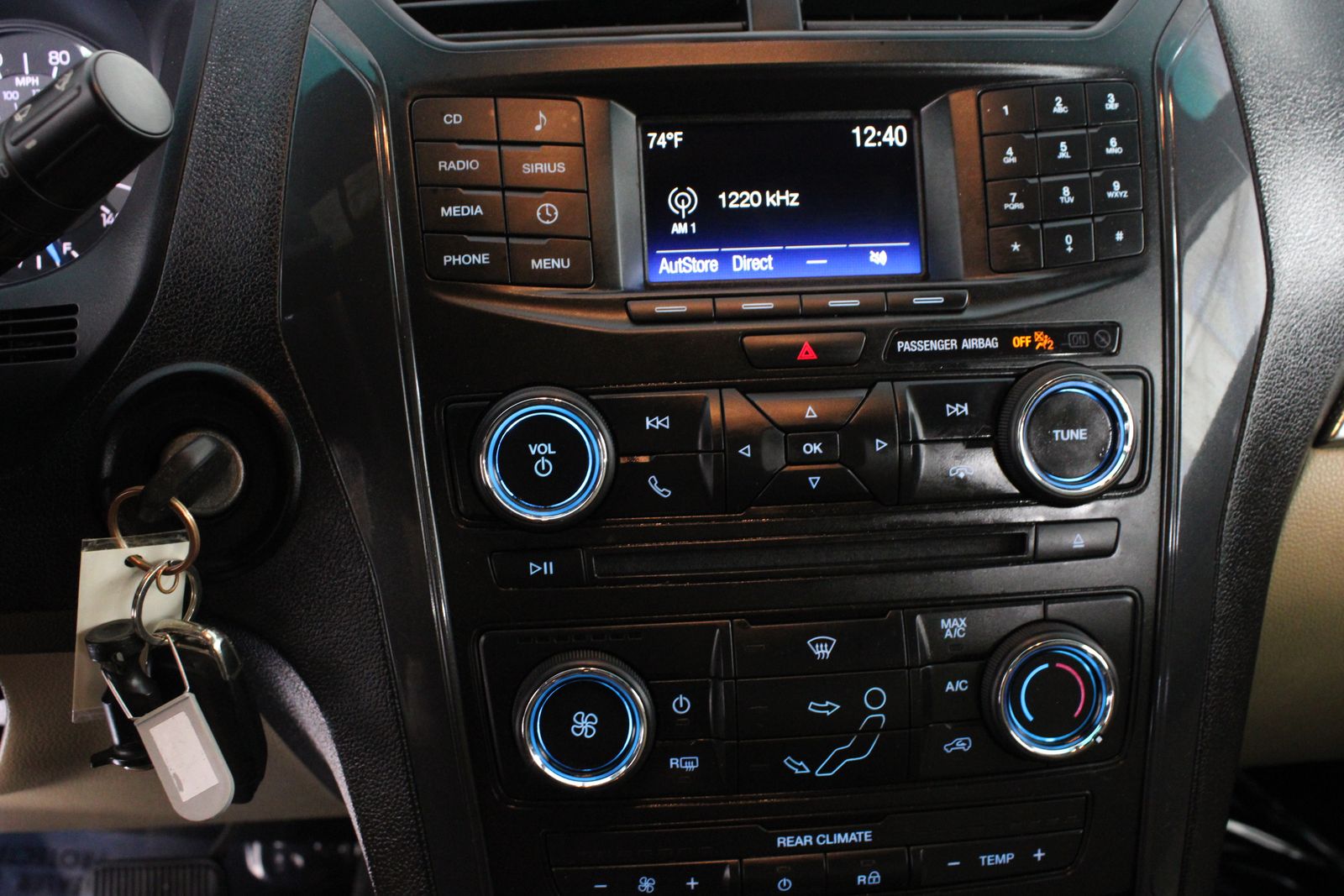 Used 2016 Silver Ford Base image 23