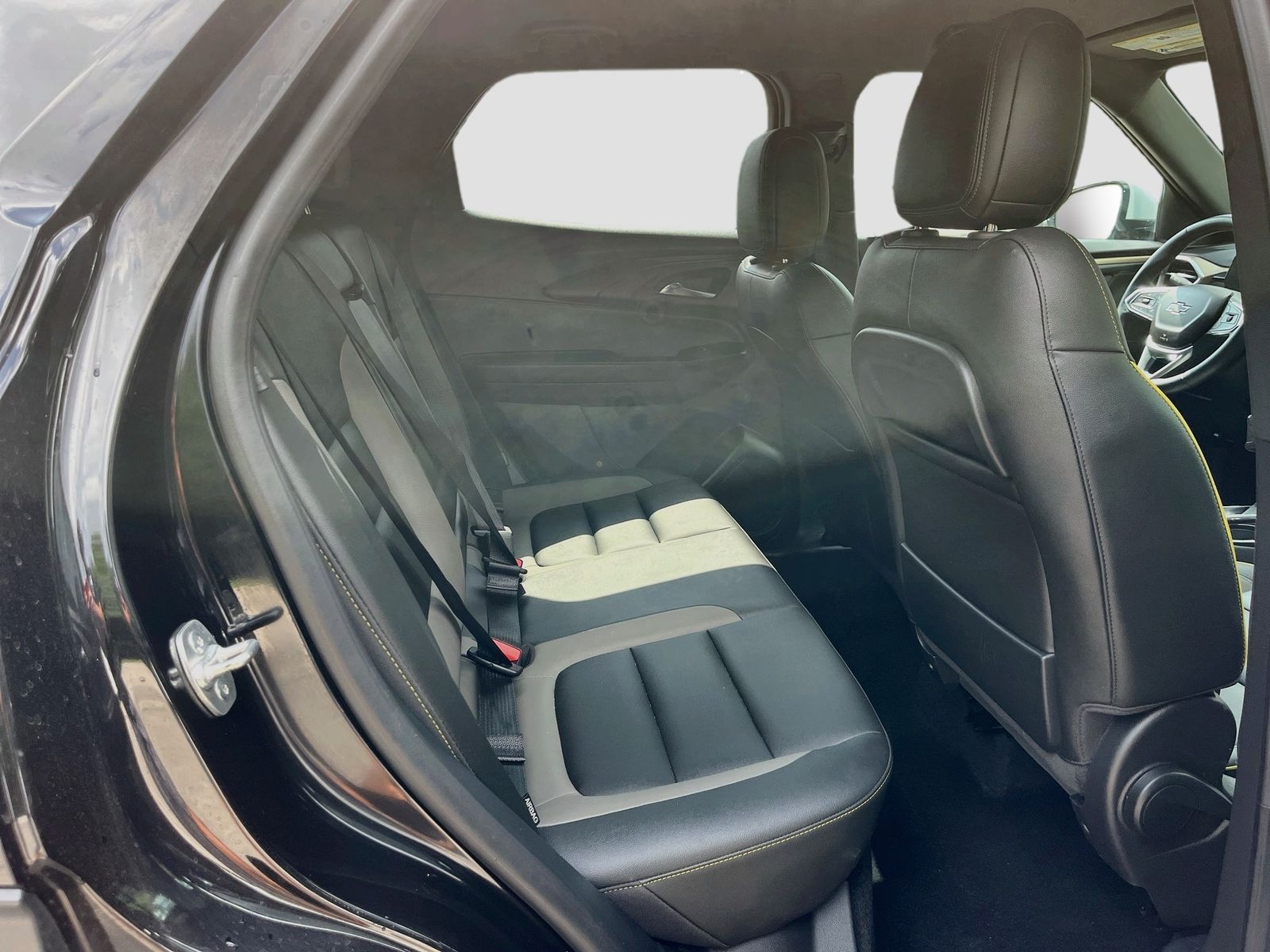 Used 2025 Black Chevrolet ACTIV image 25