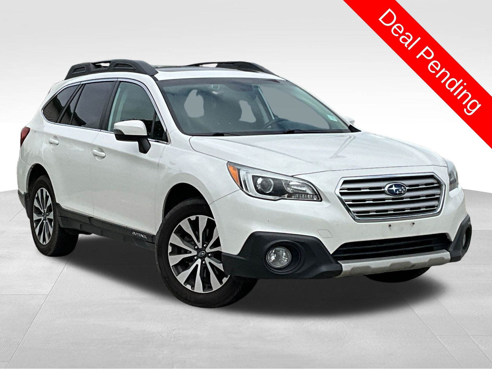 Crystal White Pearl 2016 Subaru Outback 2.5i Limited Wagon All-Wheel Drive Continuously Variable Transmission