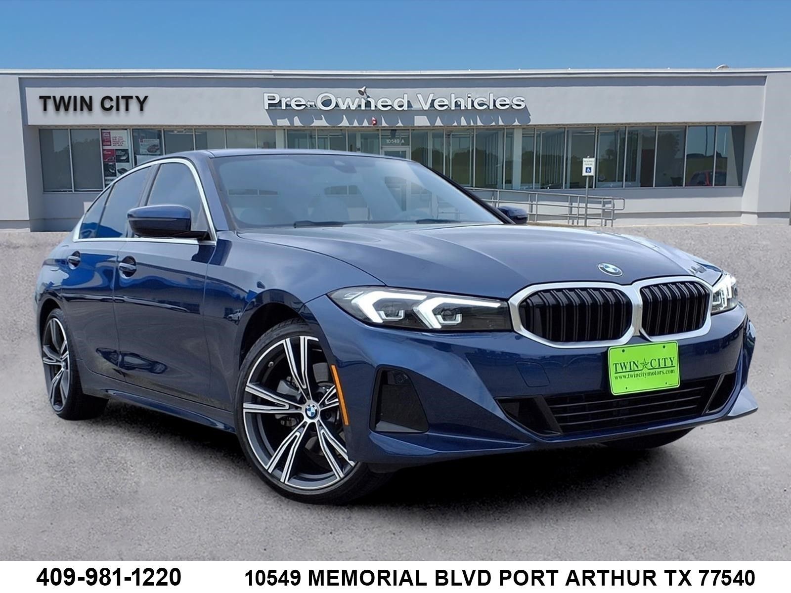 2024 BMW 3 Series 330i Sedan's photo