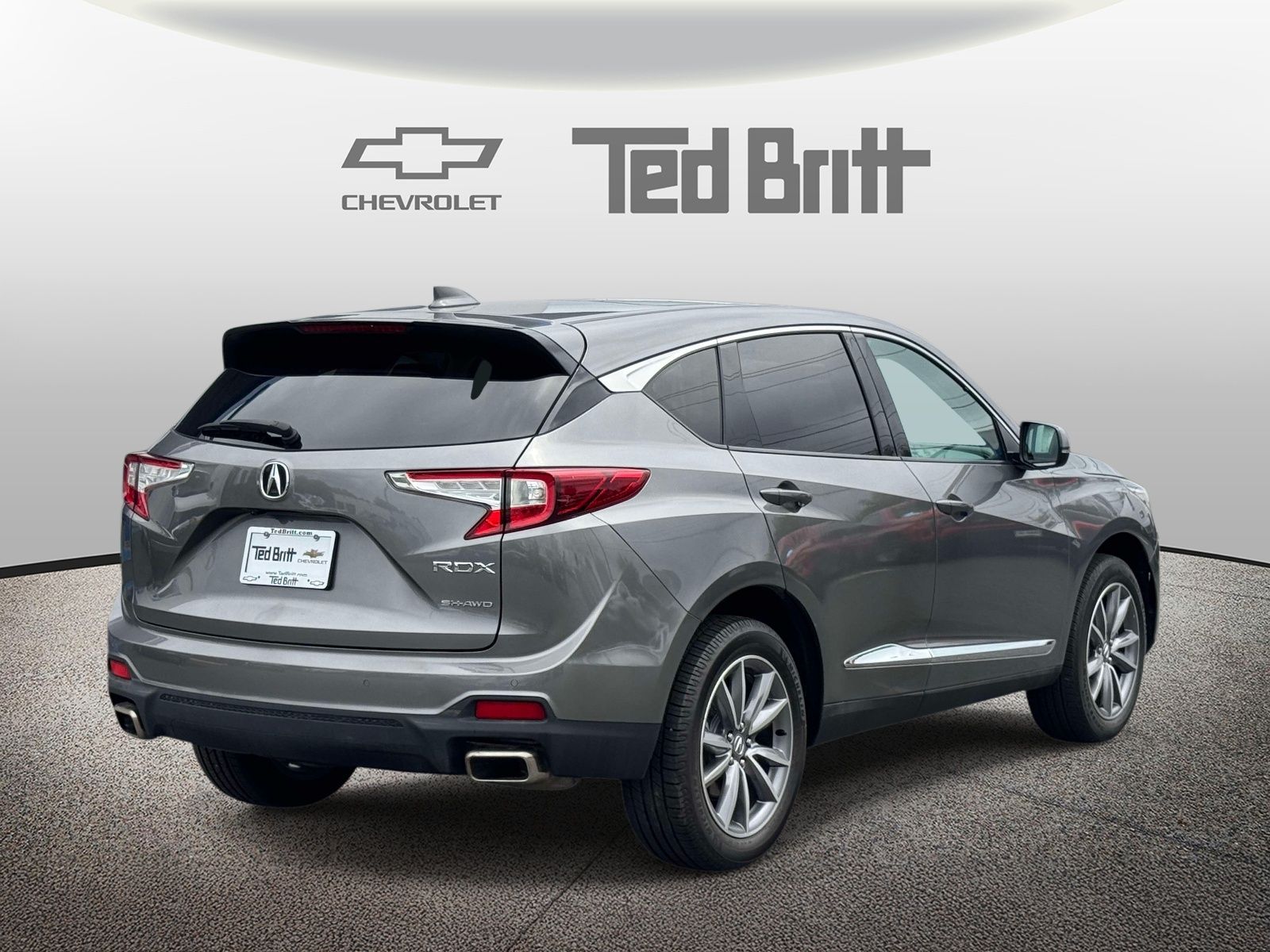 View vehicle photo 4