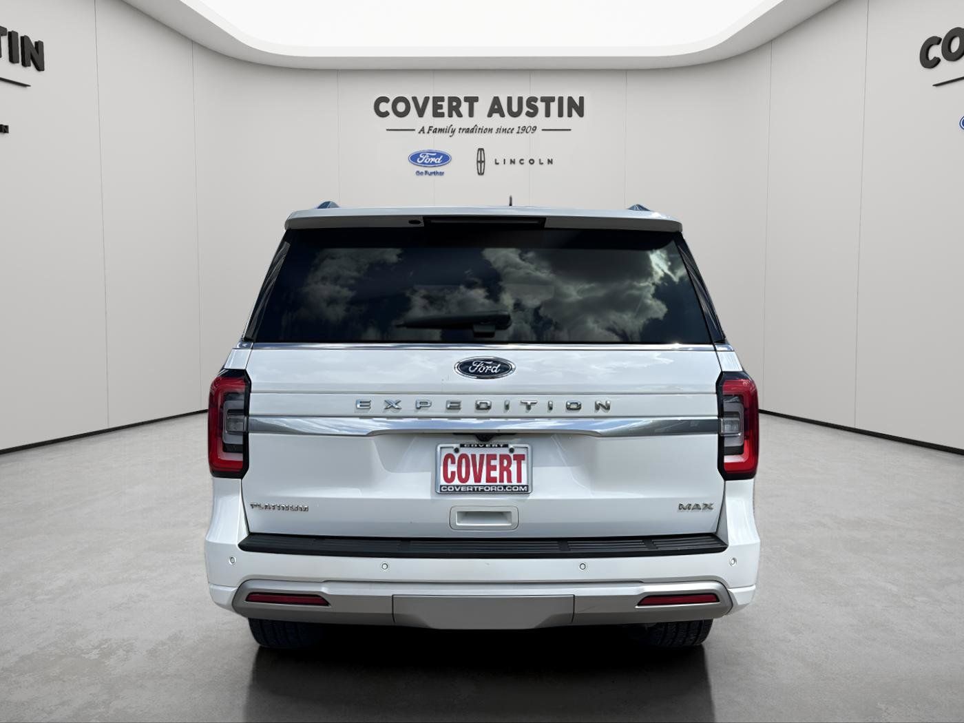 Used Car 2023 Ford Expedition Max  Platinum For Sale Under $60,000 In Austin, Texas