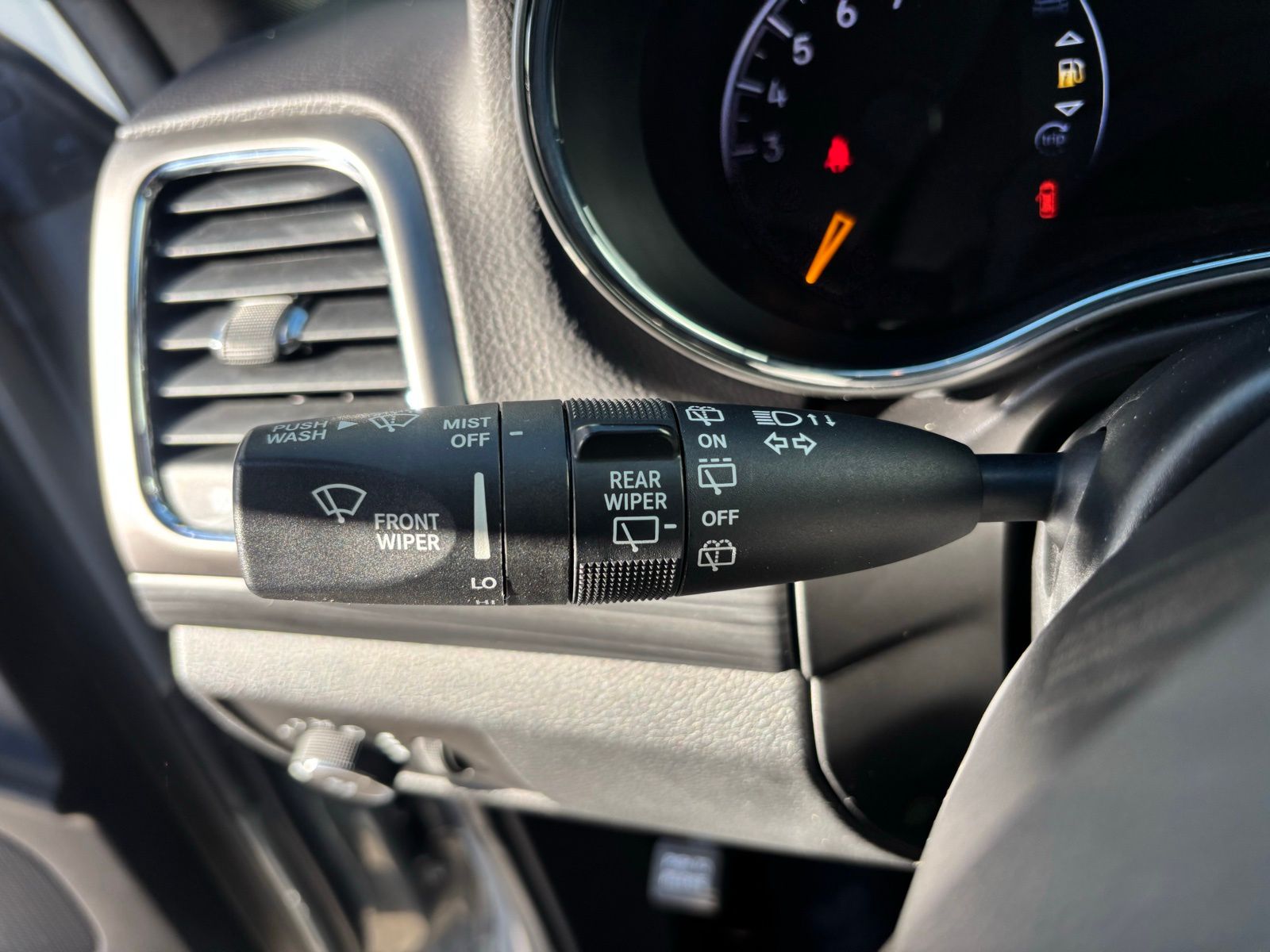 Used Car 2019 Jeep Grand Cherokee  Altitude For Sale Under $20,000 In Austin, Texas