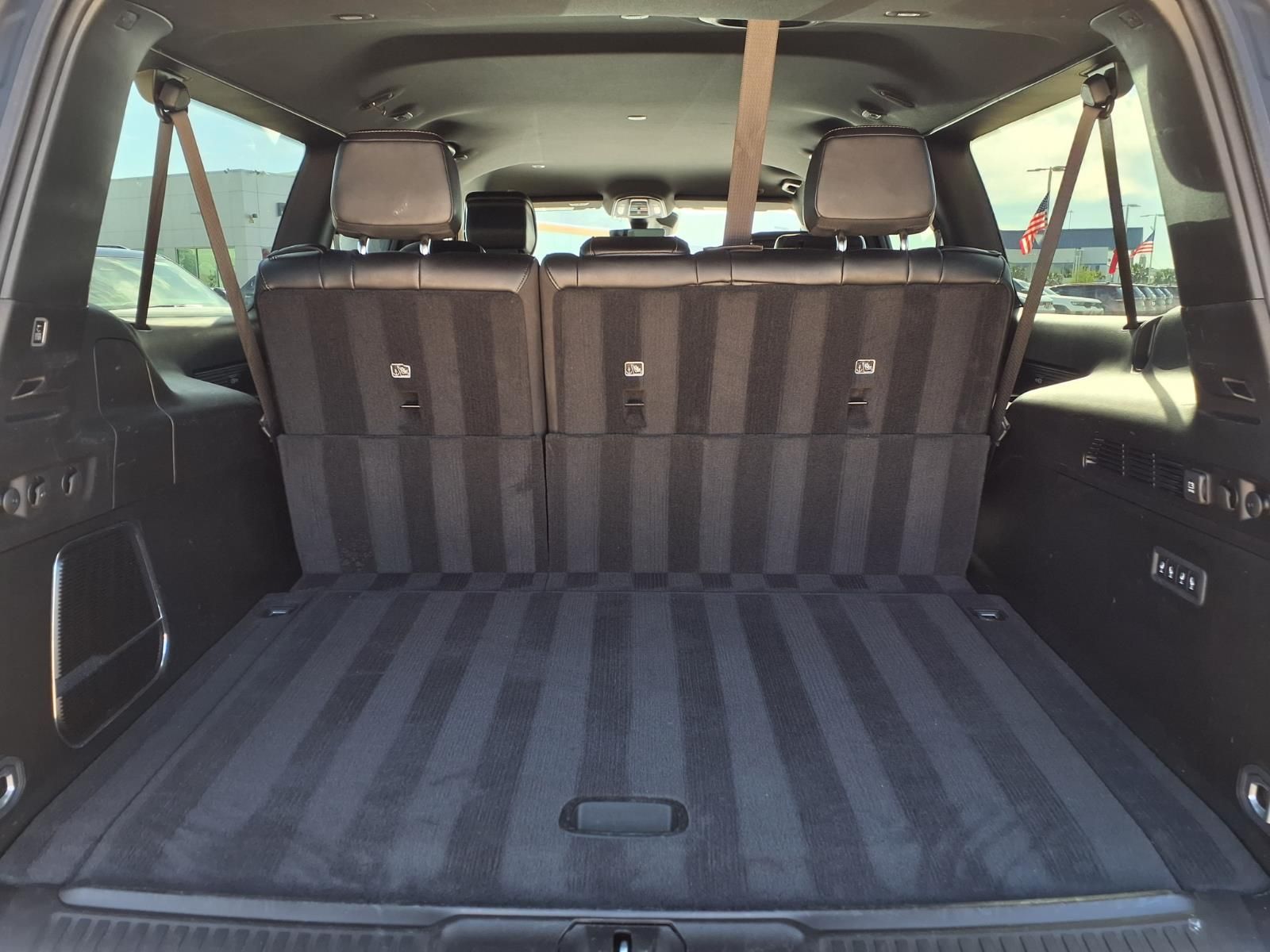 2024 Jeep Wagoneer L Series III - 6