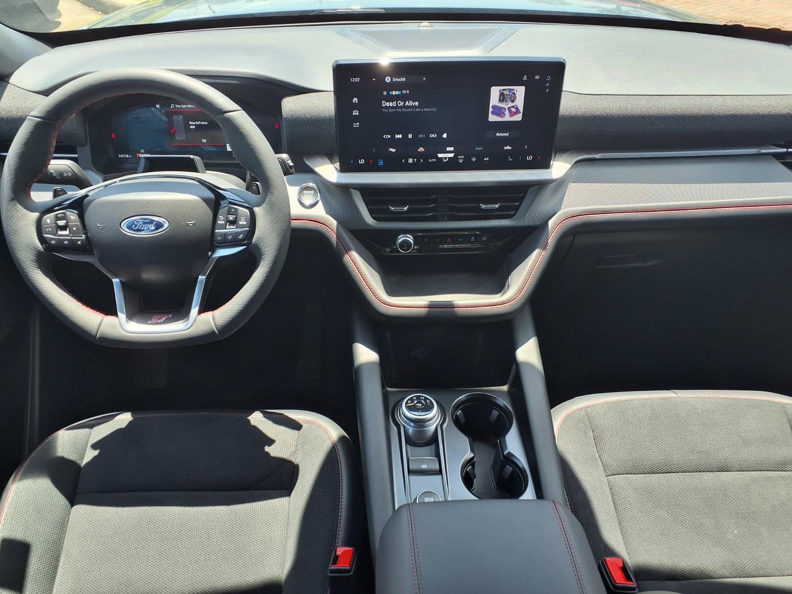 2026 Ford Explorer ST - 10