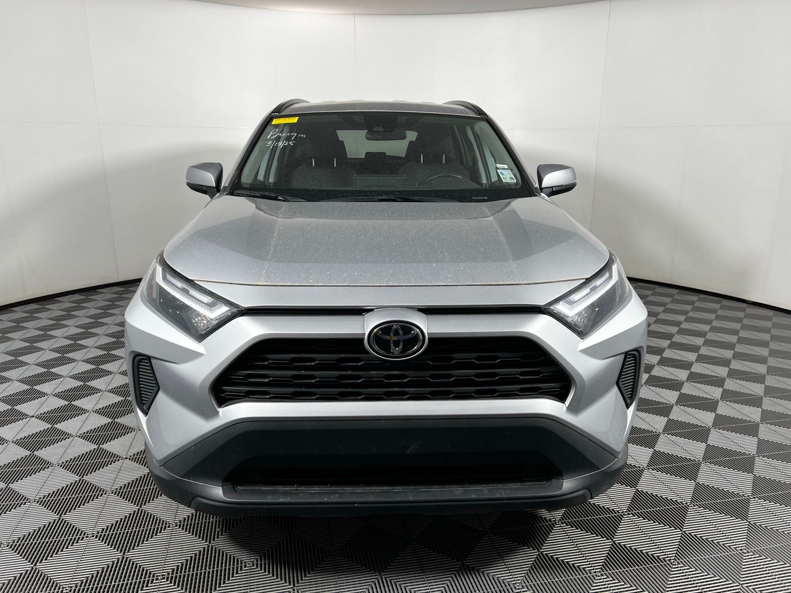 Thumbnail: 2025 Toyota RAV4 - 2