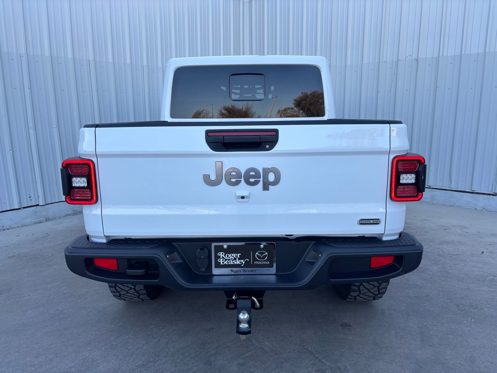 Used Car 2022 Jeep Gladiator  Overland For Sale Under $40,000 In Austin, Texas