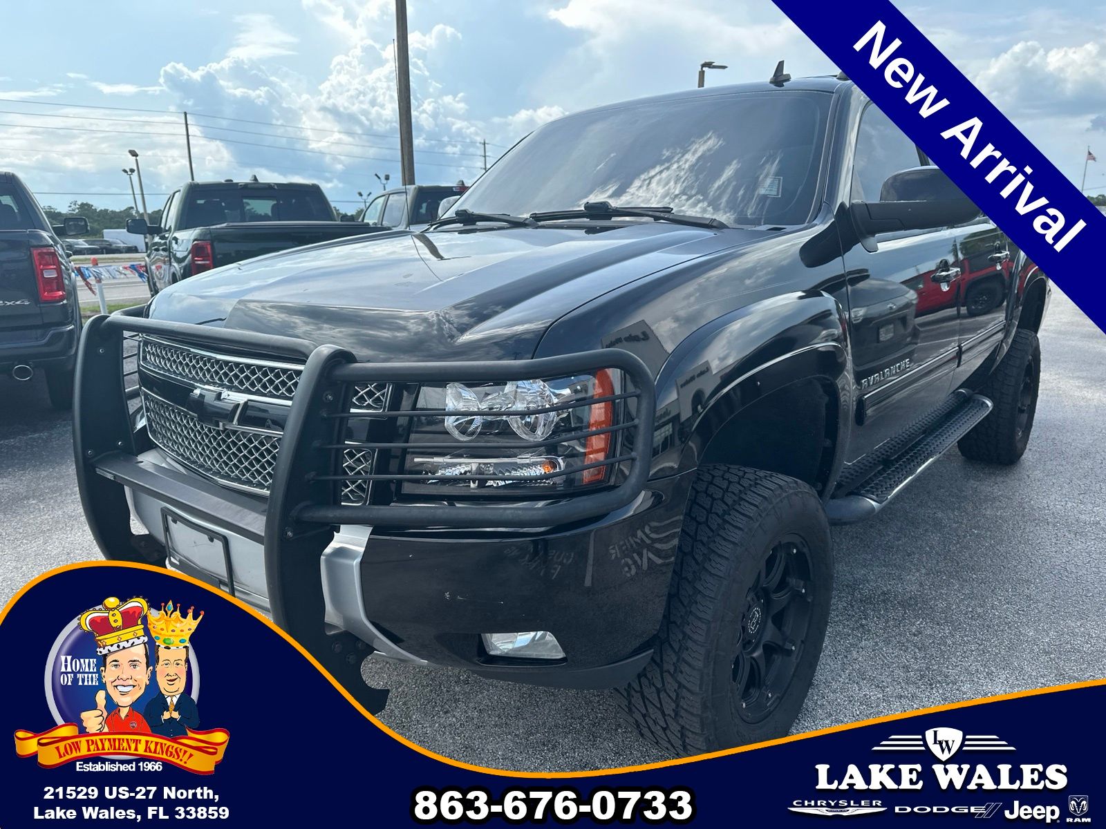 2013 Black Chevrolet Avalanche 1500 LT RWD Truck
