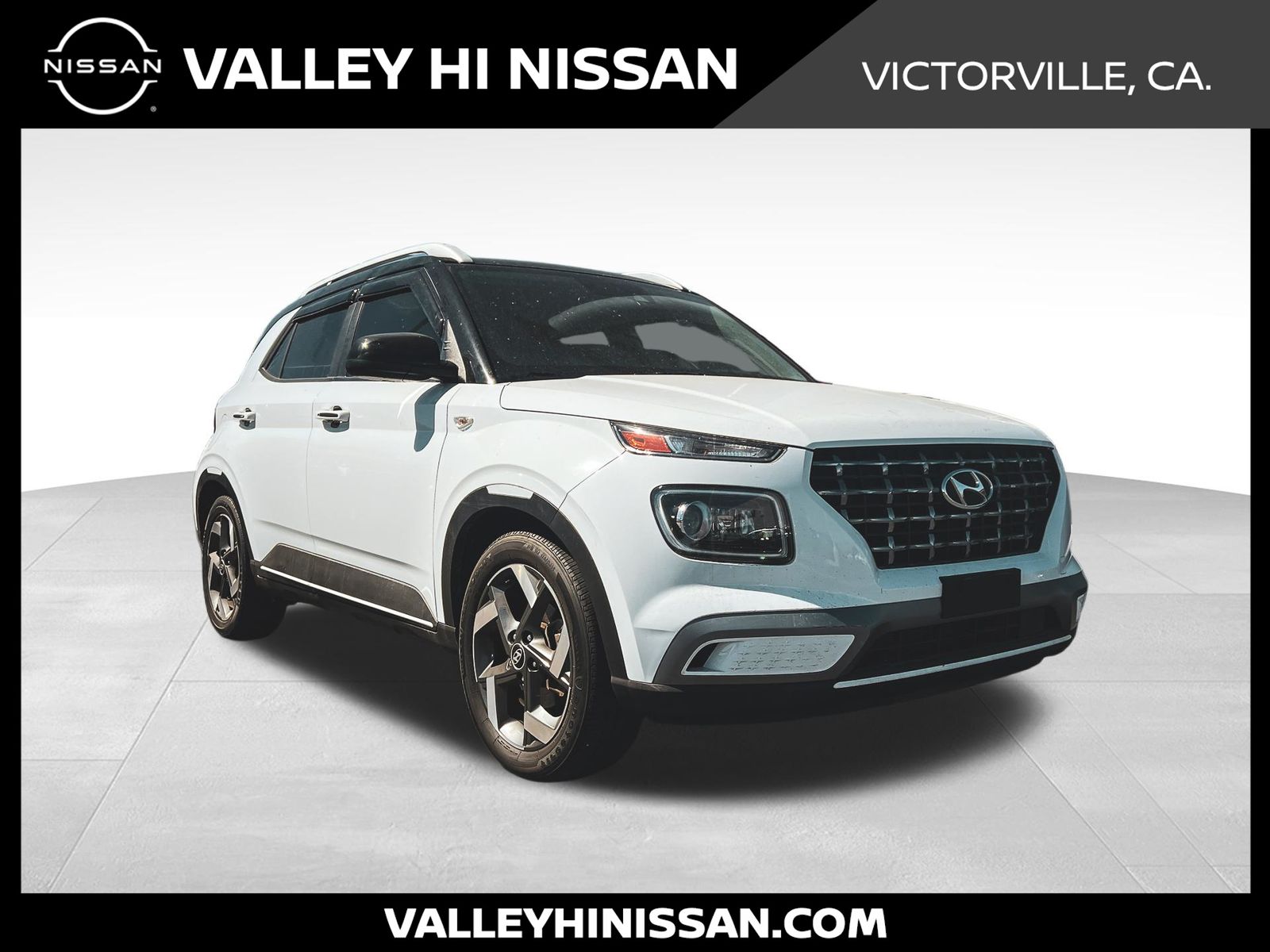 Ceramic White 2022 Hyundai Venue Limited FWD SUV / Crossover Front-Wheel Drive Continuously Variable Transmission