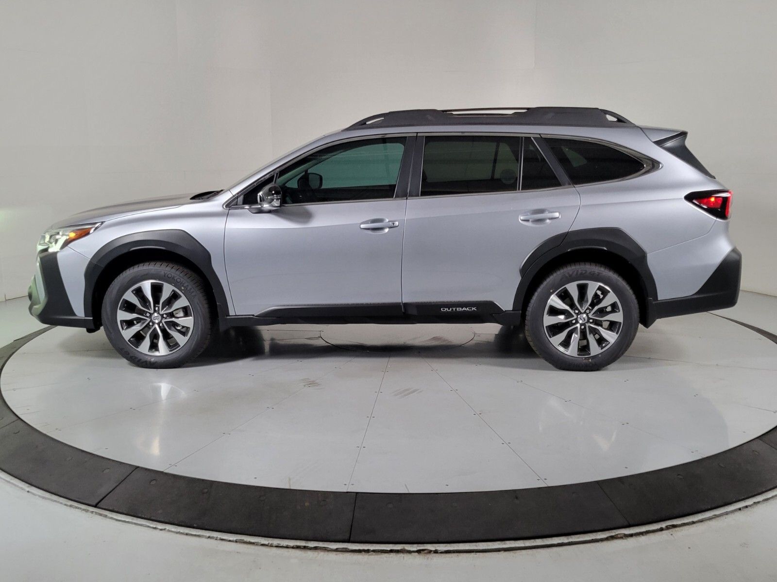 2025 Subaru Outback Limited 7