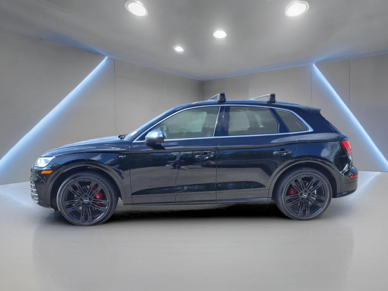 2018 Audi SQ5 3.0T Premium Plus - 9