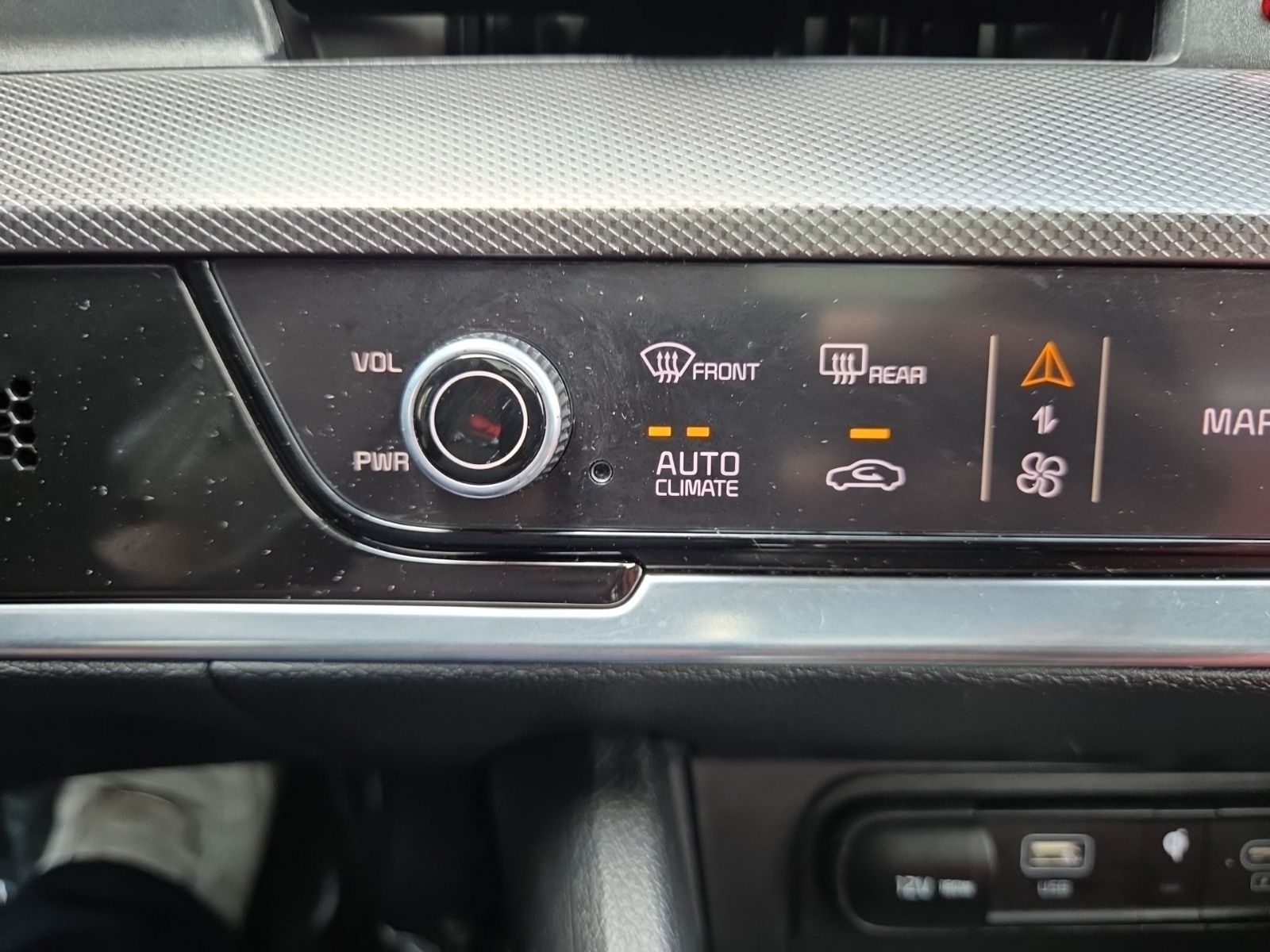 Used 2024 Black Kia SX-Prestige image 24