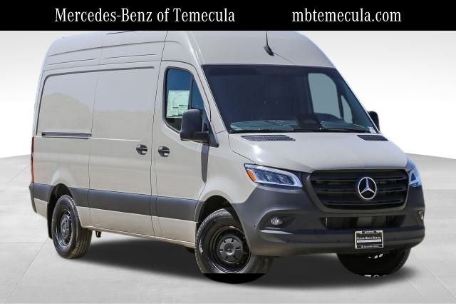 2025 Mercedes-Benz Sprinter 2500 144 WB's photo