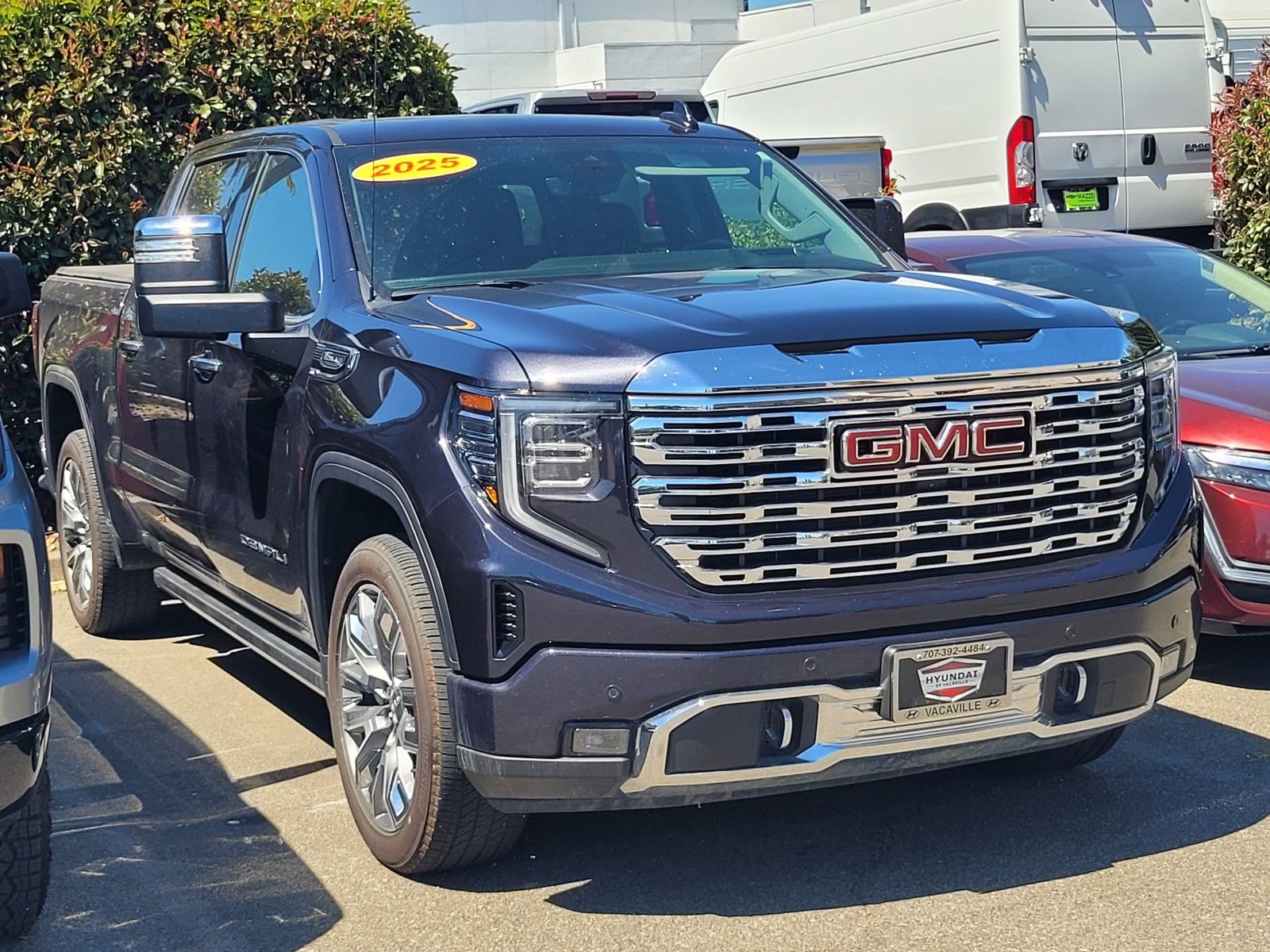 2025 GMC Sierra 4WD Crew Cab Short Box Denali's photo
