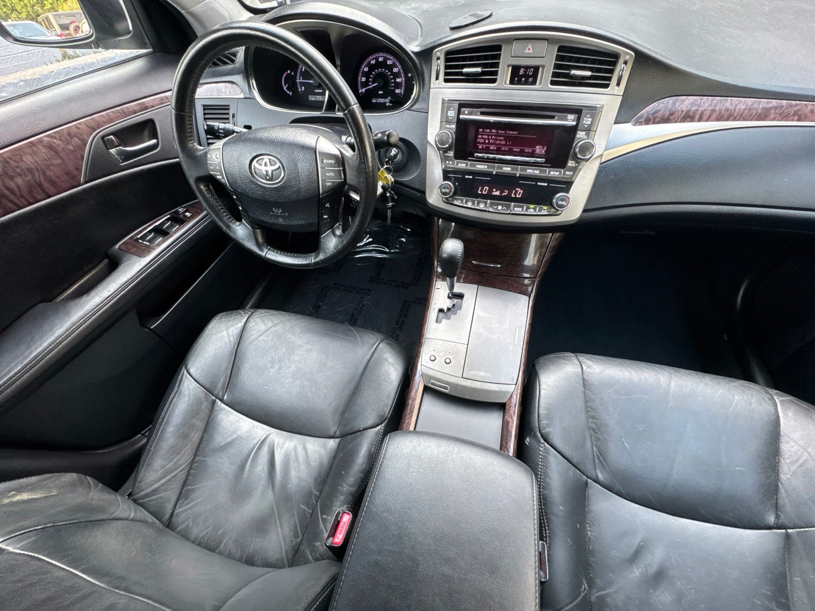 Used 2012 Classic Silver Metallic Toyota Base image 34