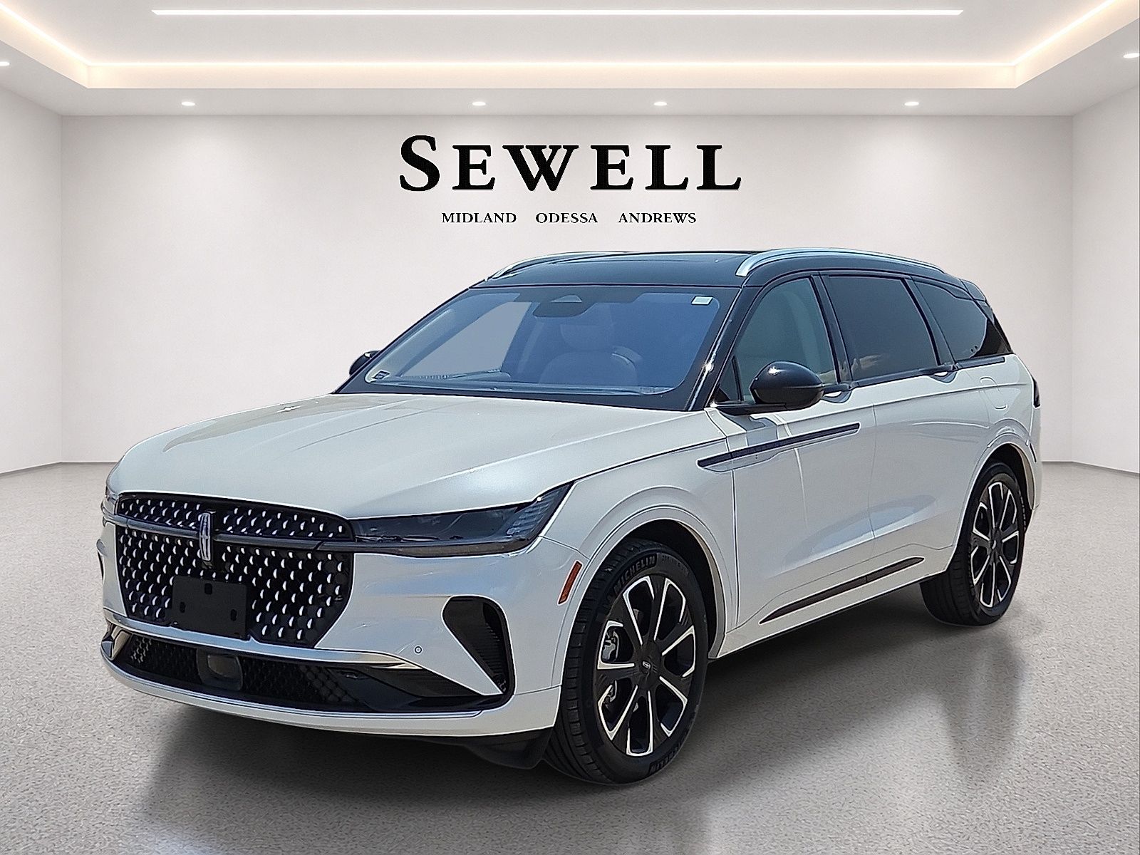 2025 Lincoln Nautilus Reserve