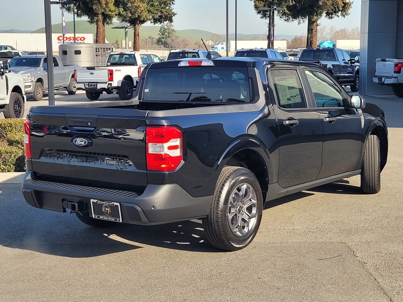 New 2026 Black Ford XLT image 4