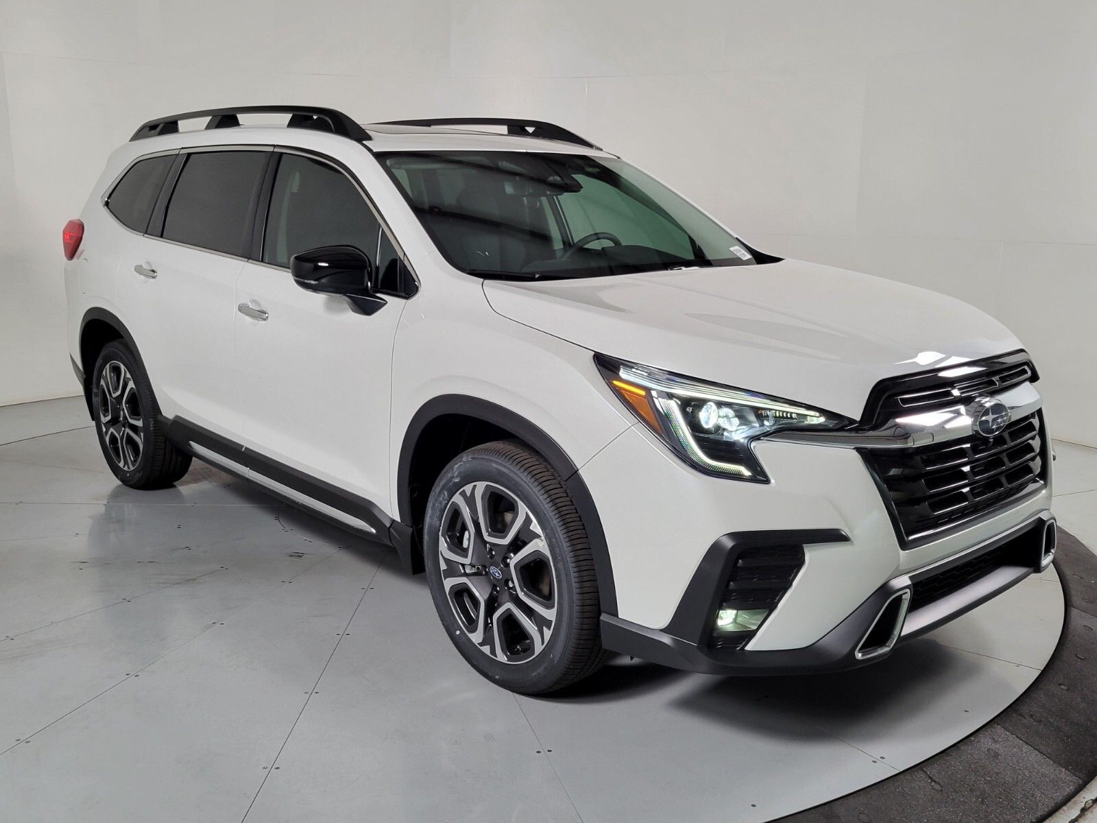 2024 Subaru Ascent Touring 2