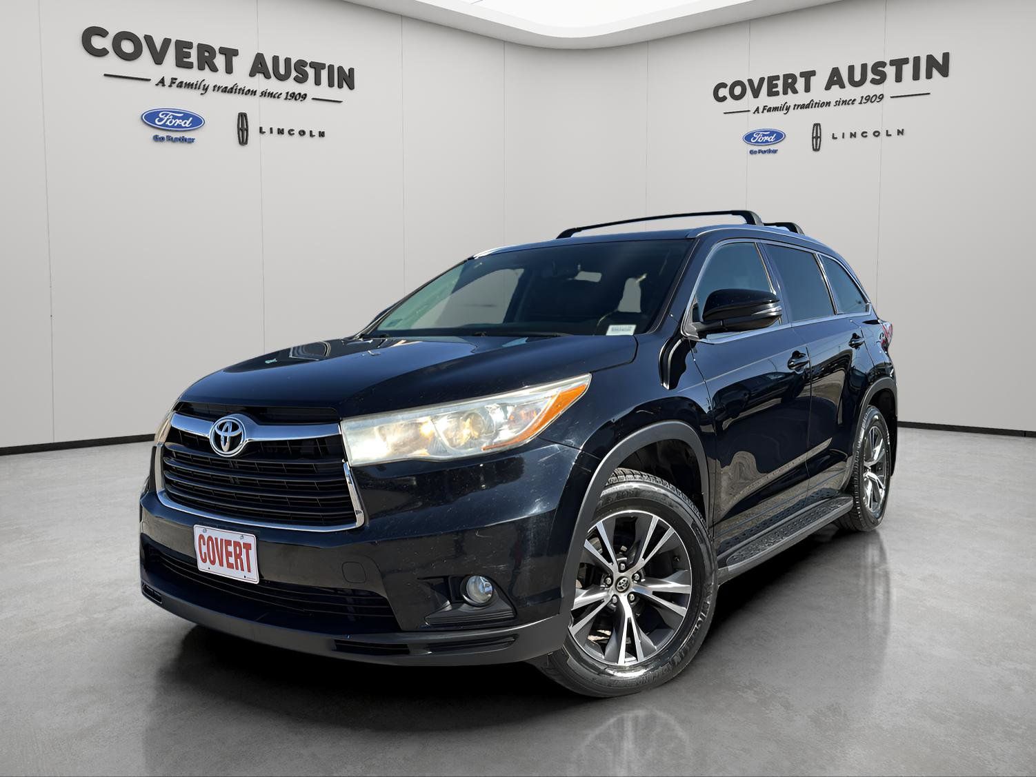 Used Car 2016 Toyota Highlander  Xle V6 For Sale Under $20,000 In Austin, Texas
