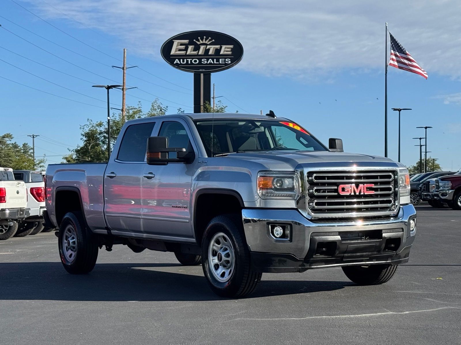 Silver 2018 GMC Sierra 2500HD Pickup Truck Four-Wheel Drive 6-Speed Automatic Overdrive