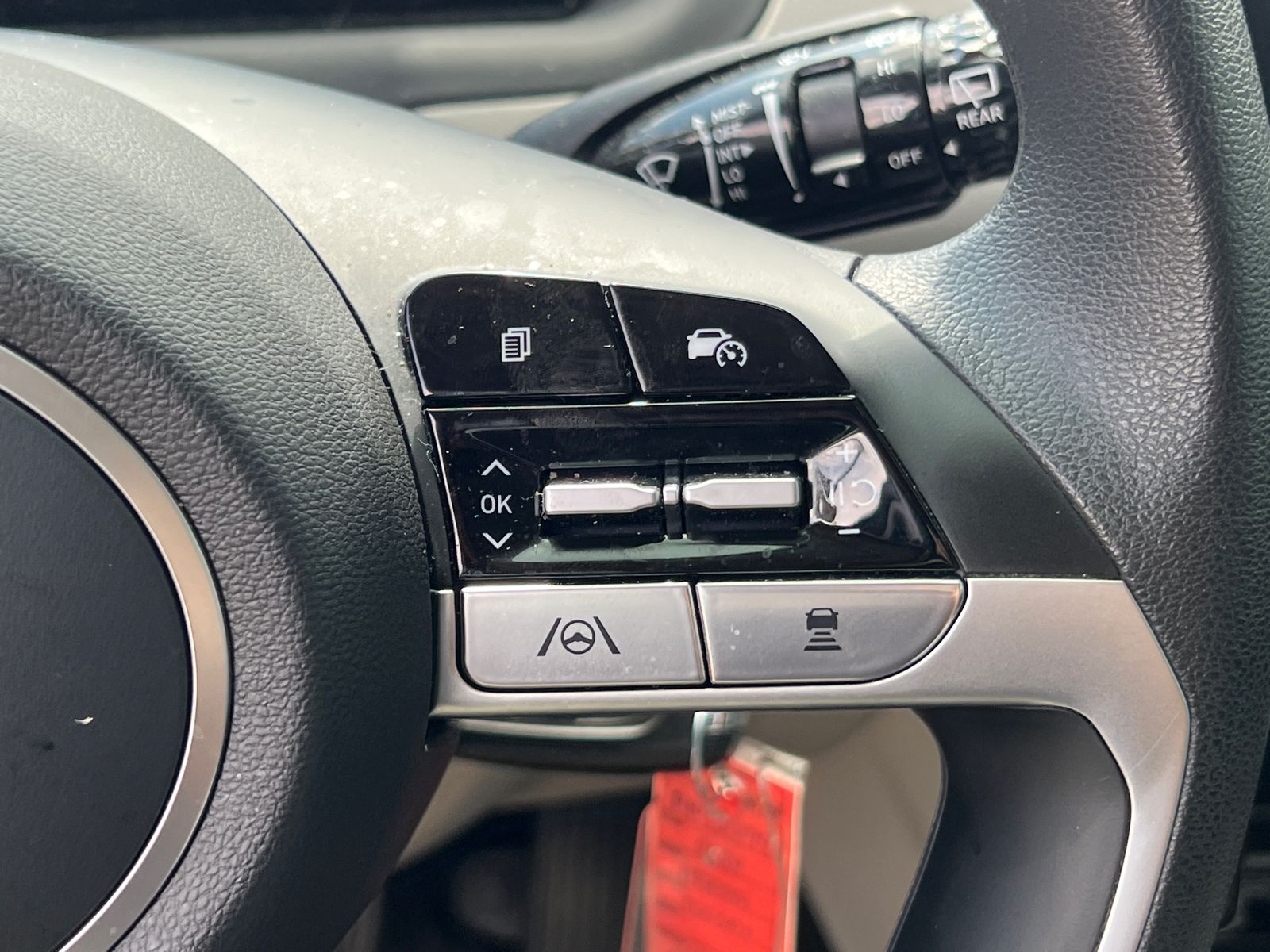 2024 Hyundai Tucson SE photo 18