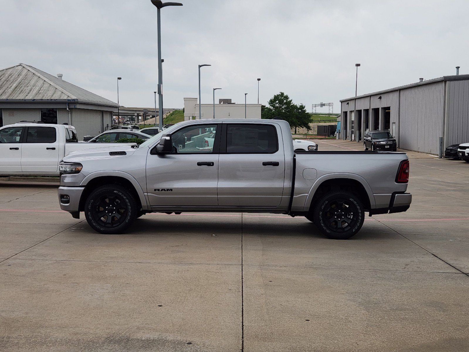 2025 Ram 1500 Big Horn/Lone Star 3