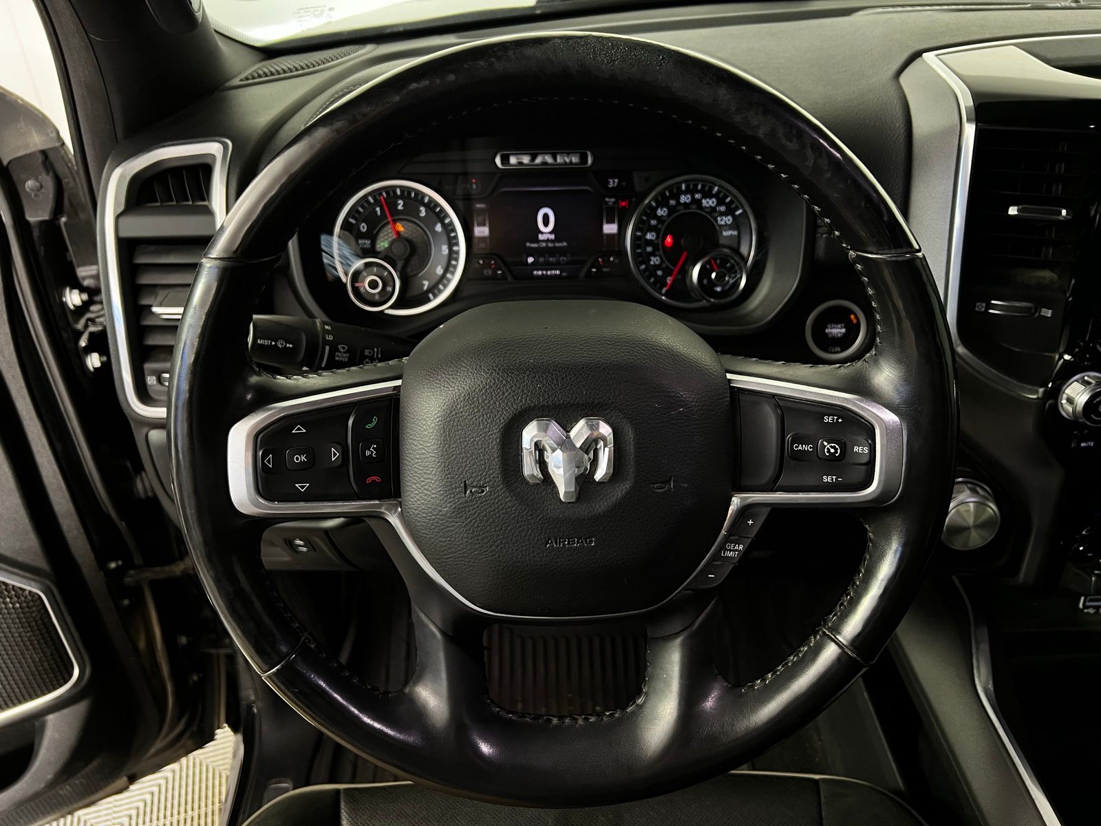 Thumbnail: 2020 RAM 1500 - 9