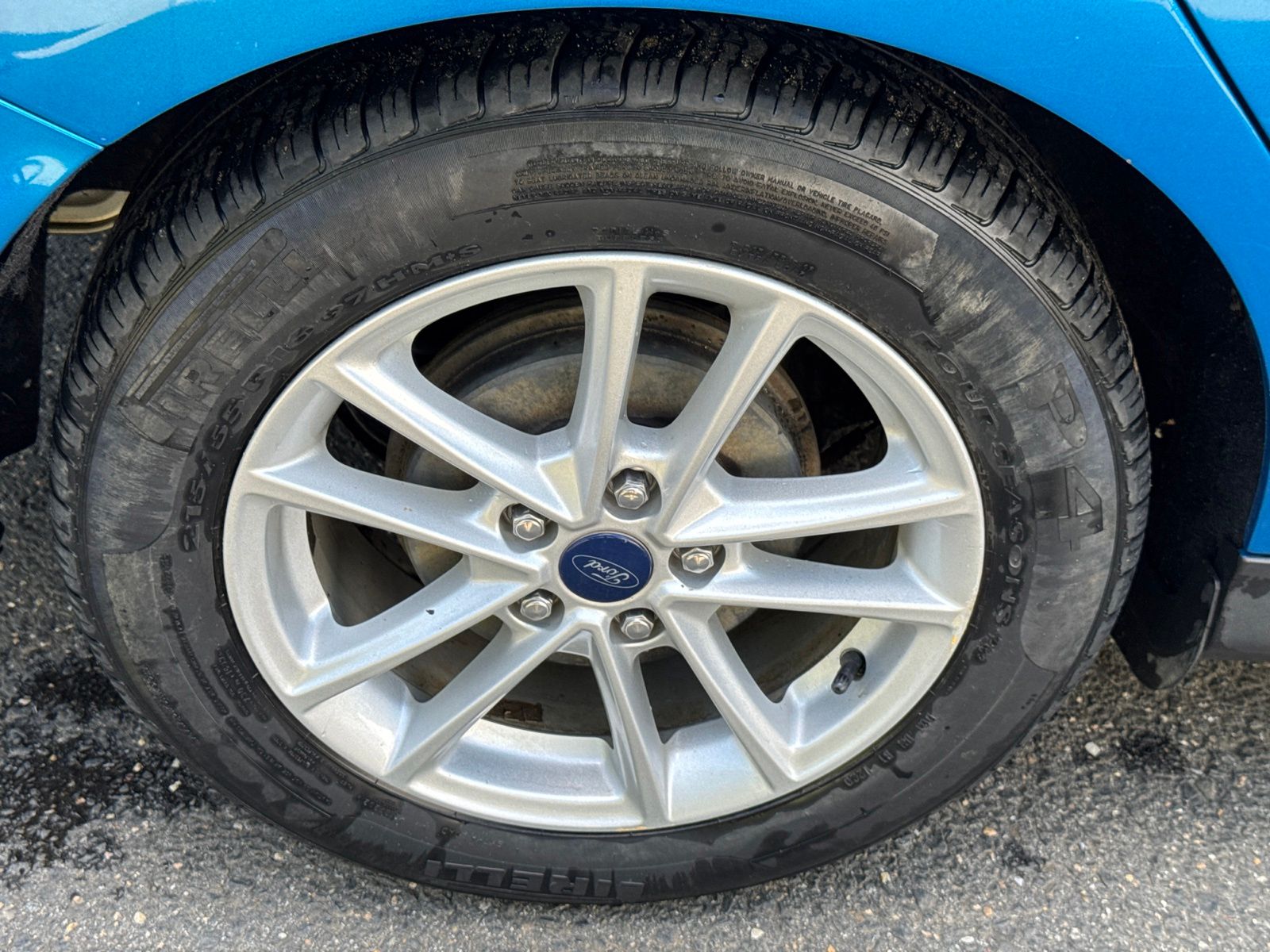 Used 2016 Blue Candy Metallic Tinted Clearcoat Ford SE image 27