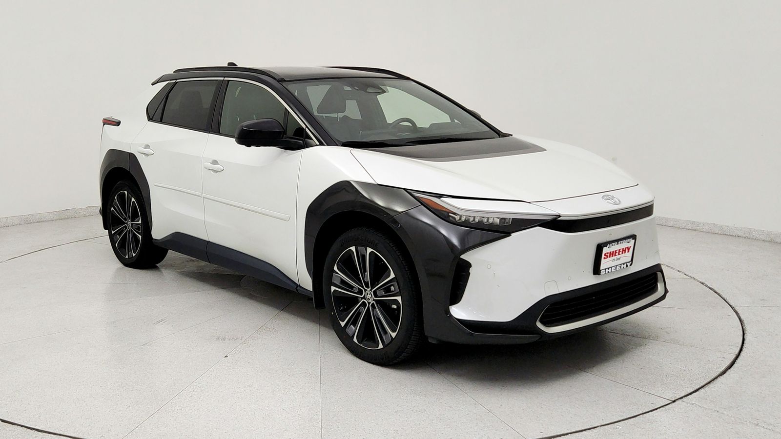 2023 Toyota bZ4X Limited