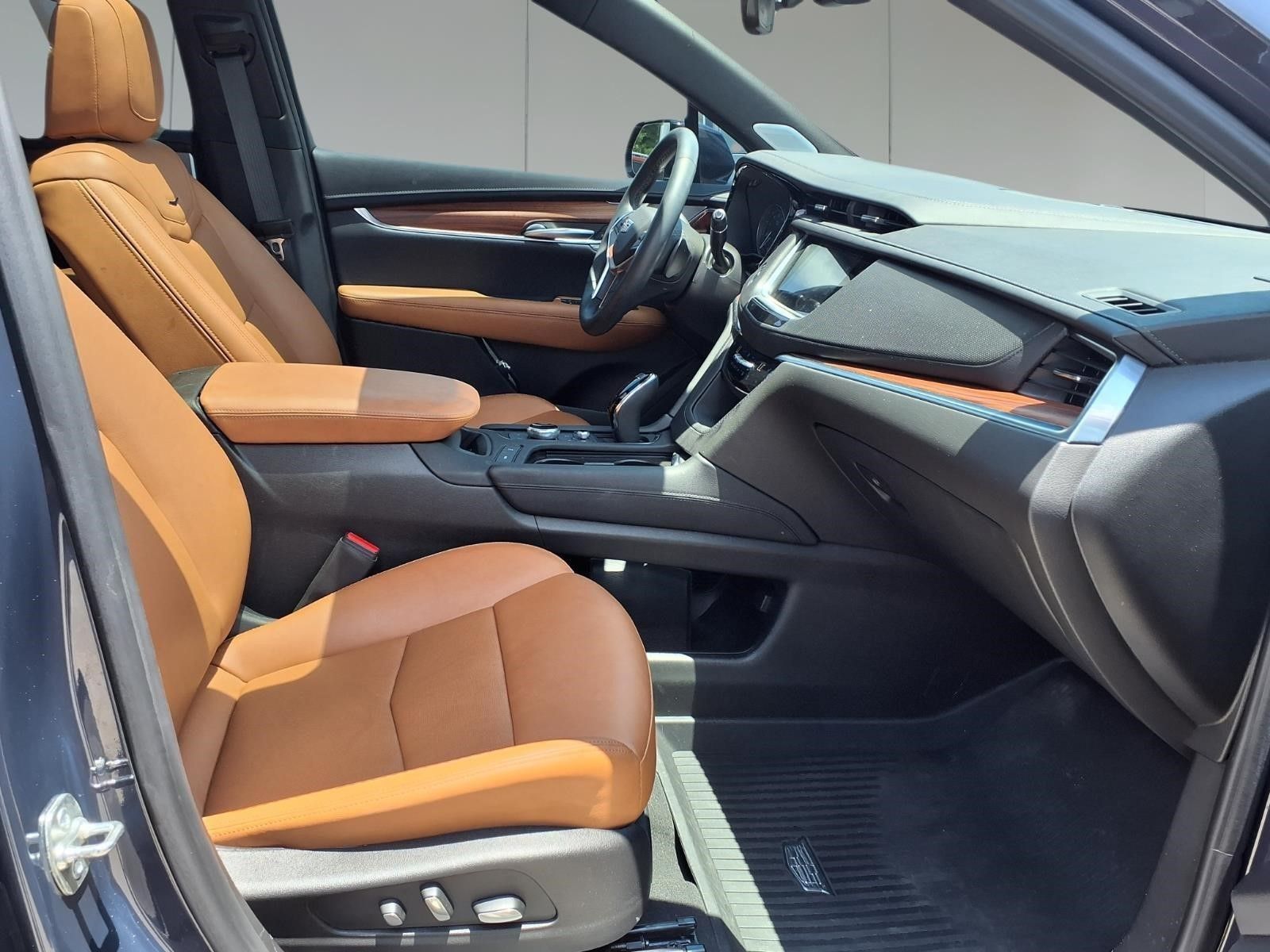2025 Cadillac XT5 Premium Luxury Black at Tom Peacock Cadillac