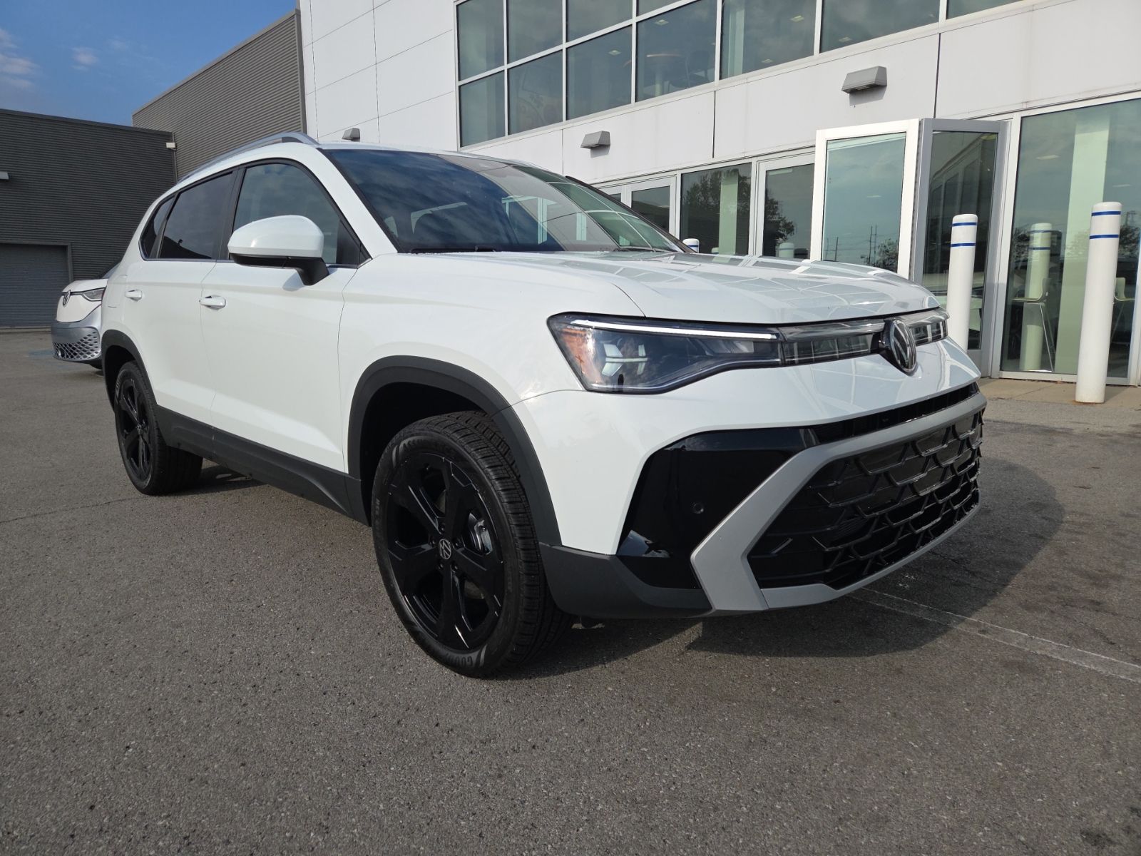 new 2026 Volkswagen Taos car, priced at $37,387