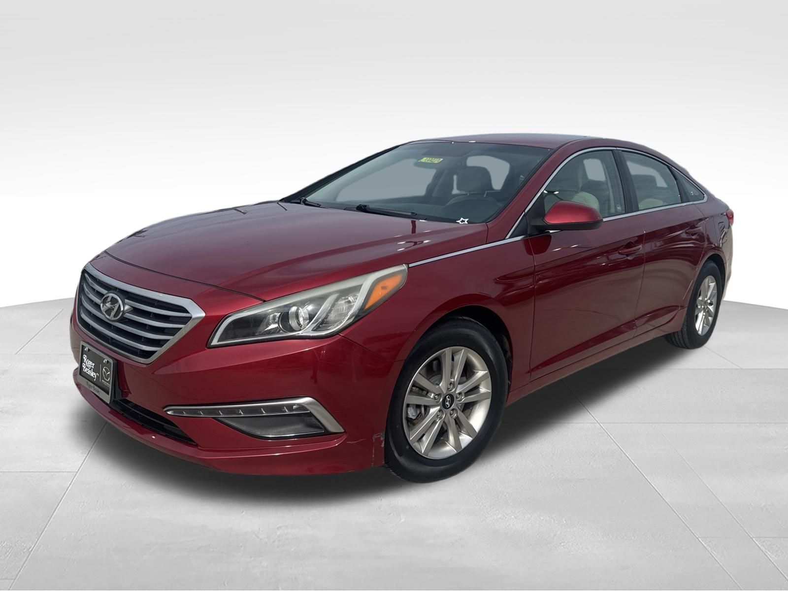 Venetian Red Metallic 2015 Hyundai Sonata SE FWD Sedan Front-Wheel Drive 6-Speed Automatic