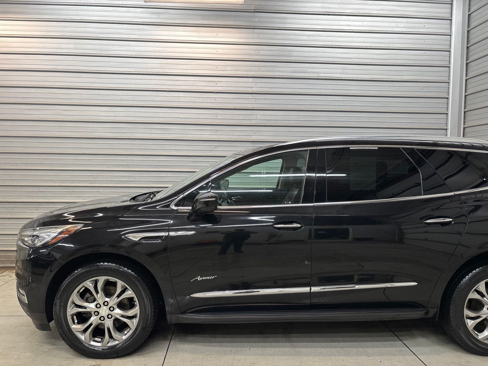 2018 Buick Enclave Avenir - Image 3