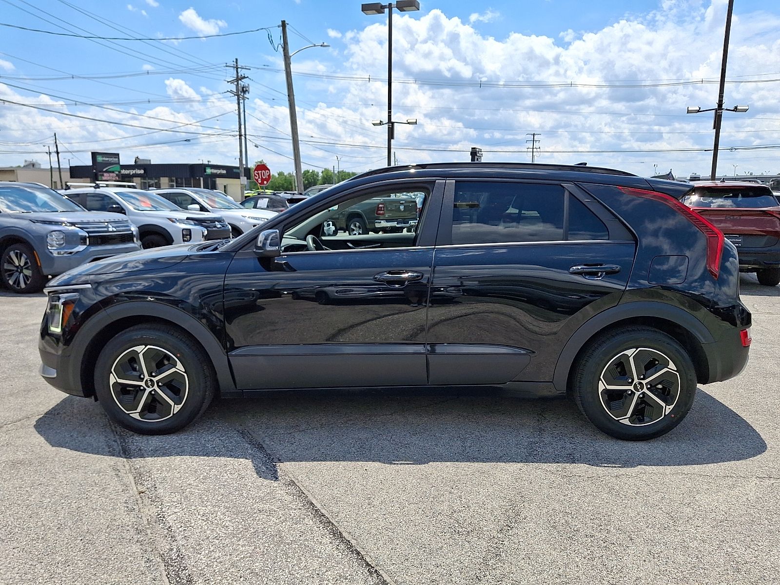 Used 2023 Kia Niro SUV